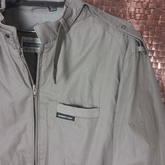 Vintage 80s Authentic Members Only Bomber Jacket Gray Zip Up Size 46 - Picture 8 of 14